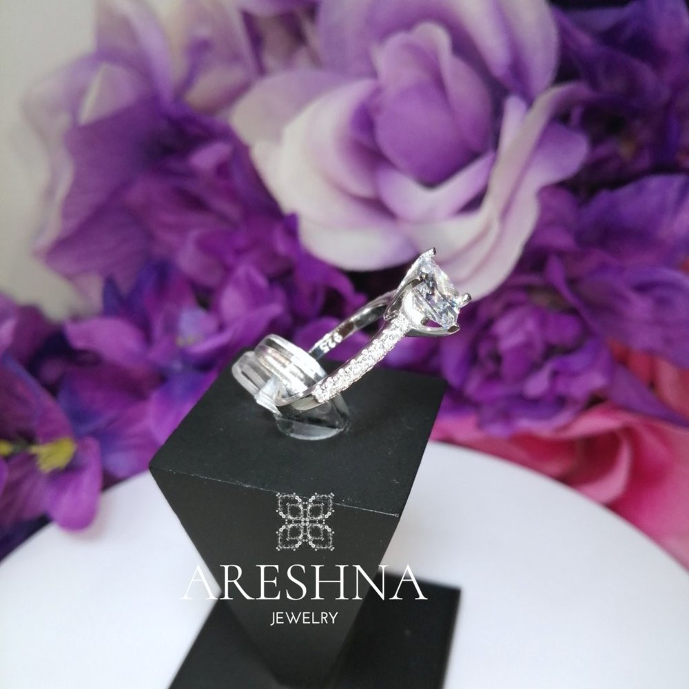 1.5ct Lab Diamond Princess Cut Engagement Ring - Picture 9 of 14